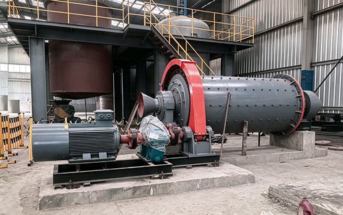 Zhengzhou Airport Zone Ф1.5×3m Catalyst Ball Mill Installation Completed